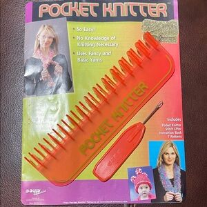 Pocket knitter